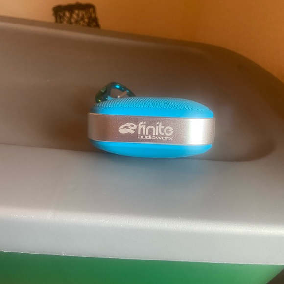 Bluetooth speaker - Picture 4 of 4